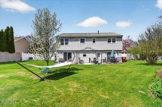2158 Robinwood Avenue, Rotterdam, NY 12306