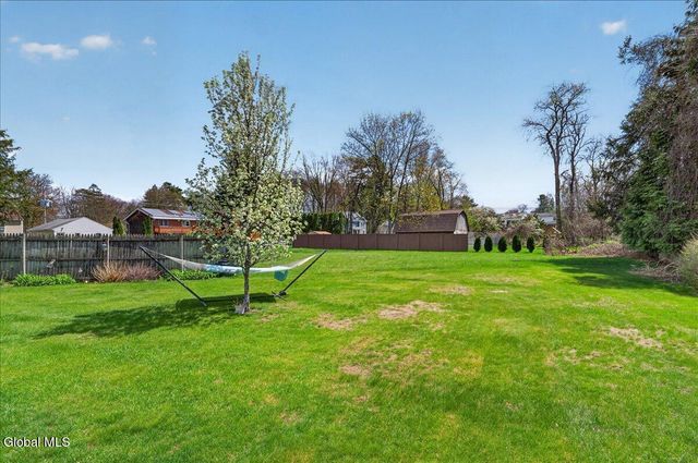 2158 Robinwood Avenue, Rotterdam, NY 12306