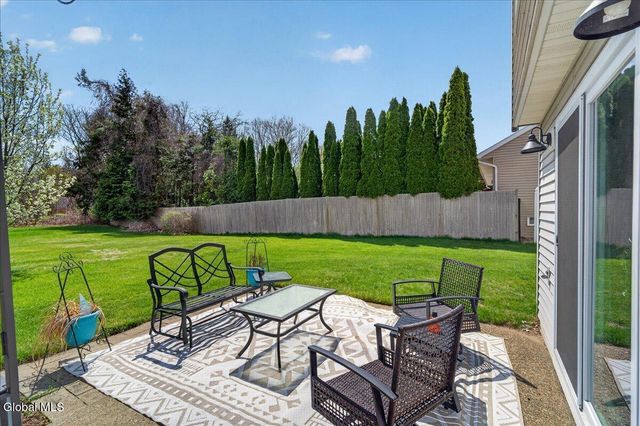 2158 Robinwood Avenue, Rotterdam, NY 12306