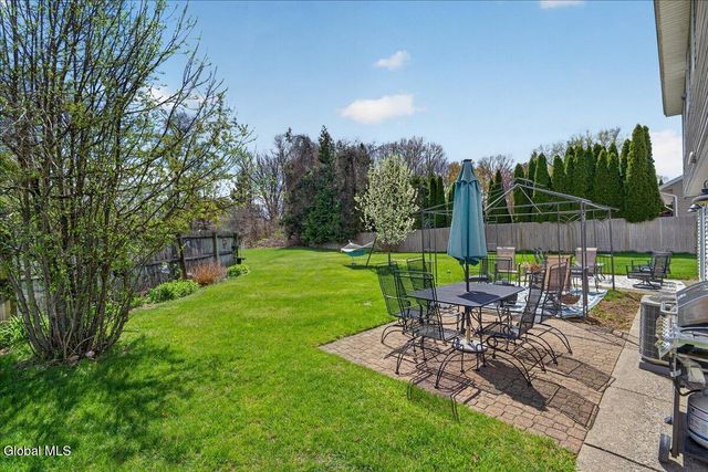 2158 Robinwood Avenue, Rotterdam, NY 12306