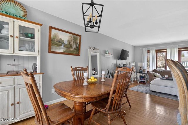 2158 Robinwood Avenue, Rotterdam, NY 12306