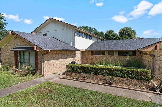 1404 Briarwood Trail, Henderson, TX 75654