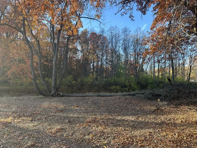 192 N 160th Avenue, Holland, MI 49424