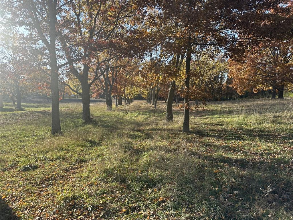 192 N 160th Avenue, Holland, MI 49424