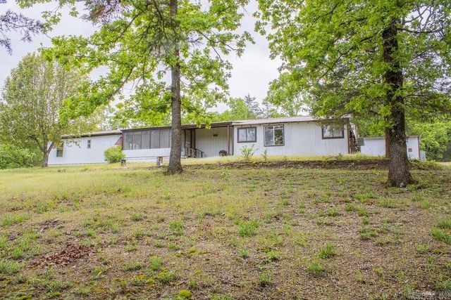 522 Polk Road 56, Mena, AR 71953