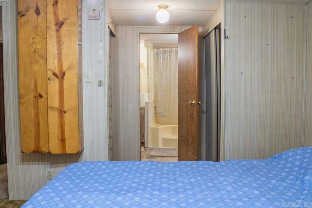 522 Polk Road 56, Mena, AR 71953