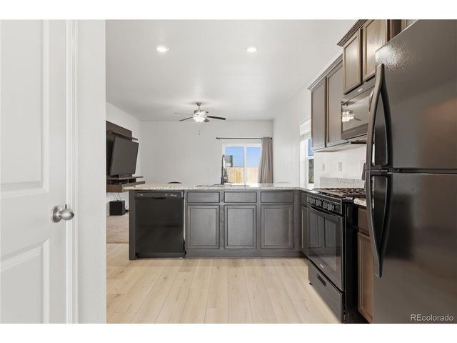 211 Clayton Ave, Keenesburg, CO 80643