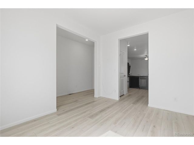 211 Clayton Ave, Keenesburg, CO 80643