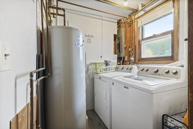 1515-1517 W State Street, Janesville, WI 53546