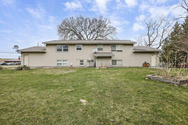 1515-1517 W State Street, Janesville, WI 53546