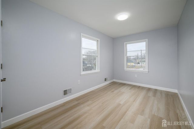 998 Woodmere Drive, Aberdeen, NJ 07735