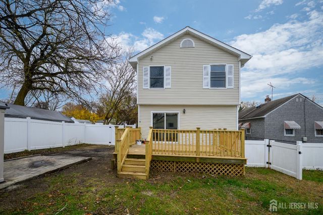 998 Woodmere Drive, Aberdeen, NJ 07735