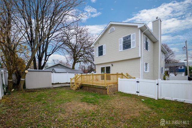 998 Woodmere Drive, Aberdeen, NJ 07735