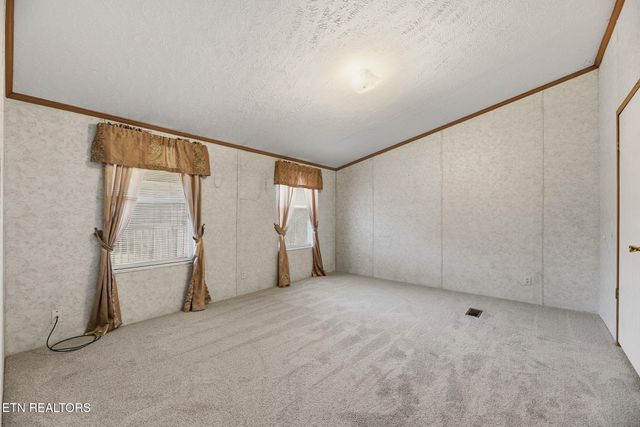 357 Muncey Hollow Lane, Washburn, TN 37888