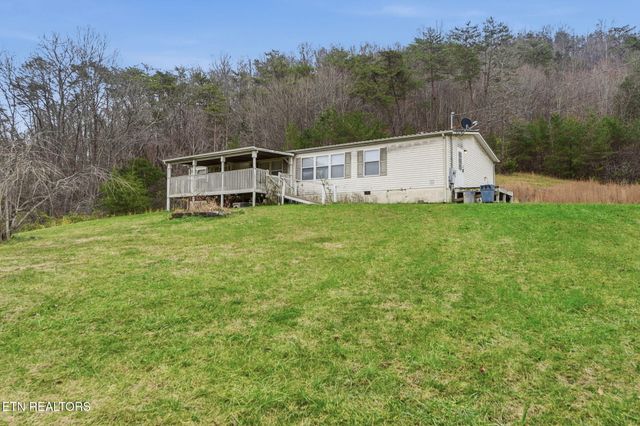357 Muncey Hollow Lane, Washburn, TN 37888