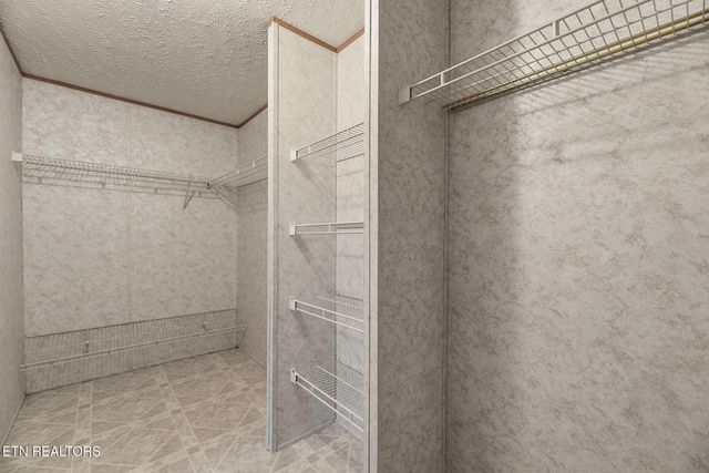 357 Muncey Hollow Lane, Washburn, TN 37888