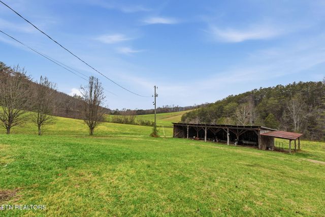 357 Muncey Hollow Lane, Washburn, TN 37888