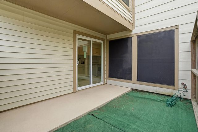 2200 Cypress Landing Drive A3, Houston, TX 77090
