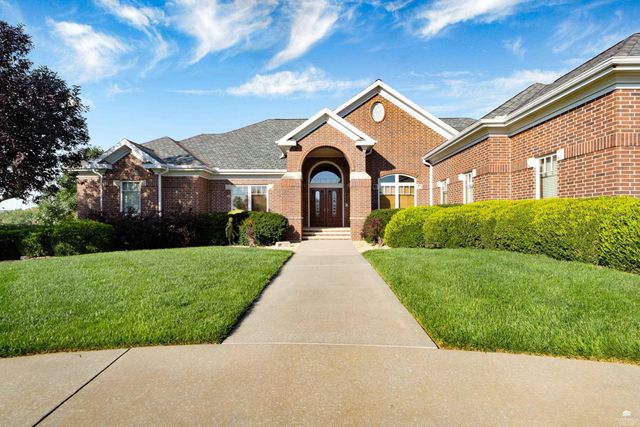 2731 Heartland Valley Road, Manhattan, KS 66503