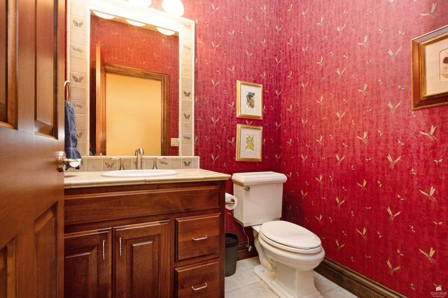 2731 Heartland Valley Road, Manhattan, KS 66503