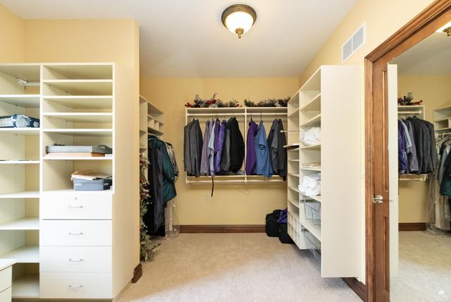 2731 Heartland Valley Road, Manhattan, KS 66503