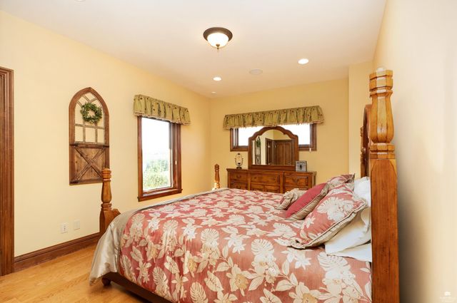 2731 Heartland Valley Road, Manhattan, KS 66503