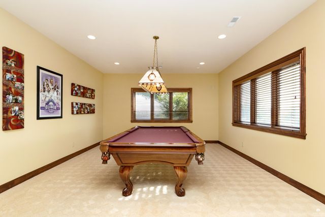 2731 Heartland Valley Road, Manhattan, KS 66503