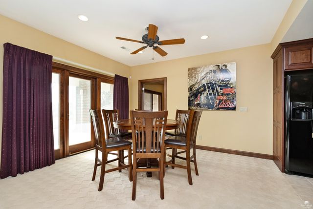 2731 Heartland Valley Road, Manhattan, KS 66503