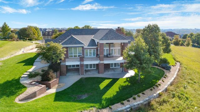 2731 Heartland Valley Road, Manhattan, KS 66503