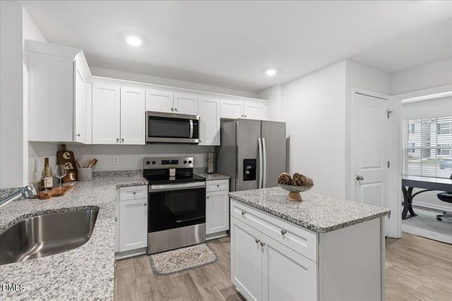 8705 Asher Gray Way, Raleigh, NC 27616