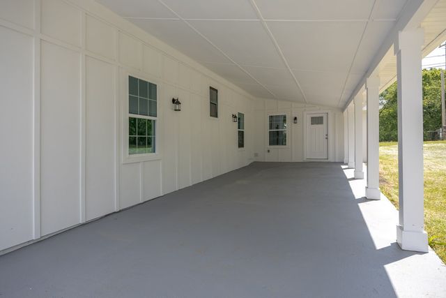 638 Rucker Rd, Murfreesboro, TN 37127
