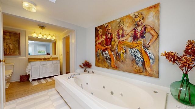 15 Walnut Avenue, East Quogue, NY 11942