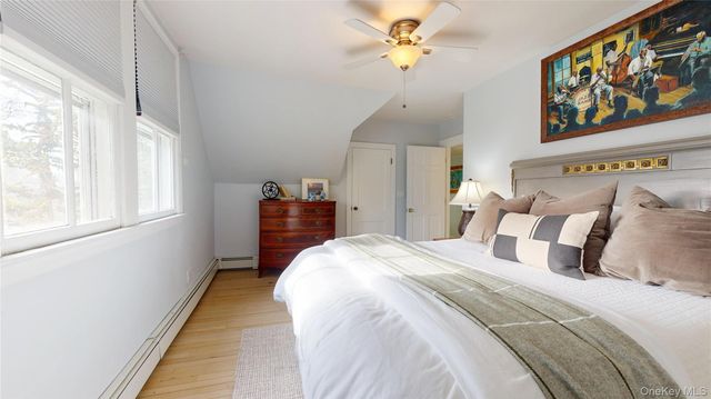 15 Walnut Avenue, East Quogue, NY 11942