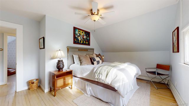 15 Walnut Avenue, East Quogue, NY 11942