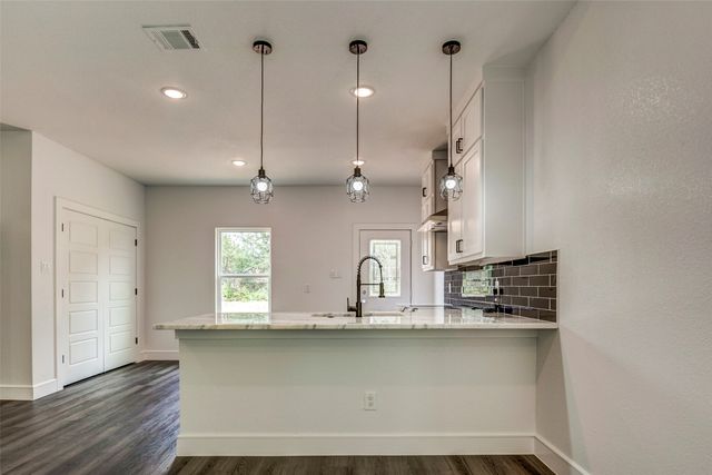 2513 Quail Run Trail, Granbury, TX 76048