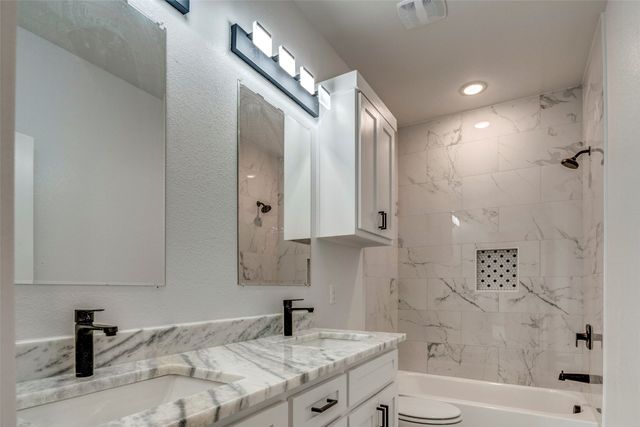 2513 Quail Run Trail, Granbury, TX 76048