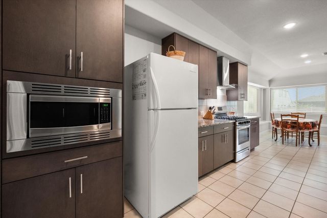 1100 Nighthawk Trail, Alvarado, TX 76009