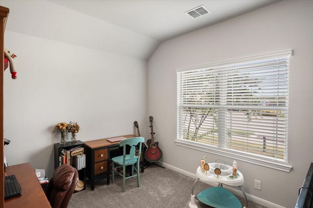 1100 Nighthawk Trail, Alvarado, TX 76009