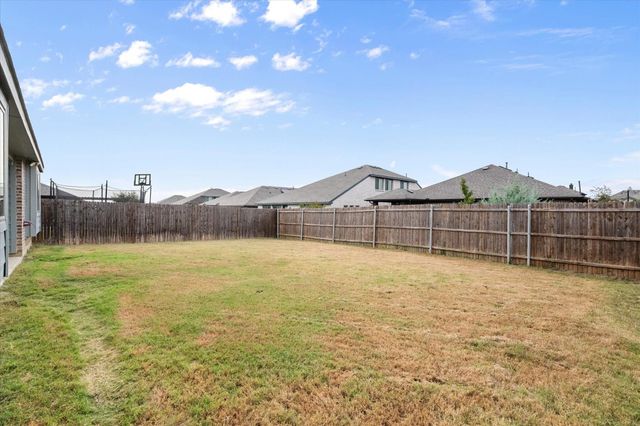 1100 Nighthawk Trail, Alvarado, TX 76009