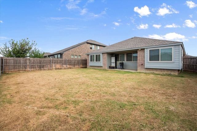 1100 Nighthawk Trail, Alvarado, TX 76009