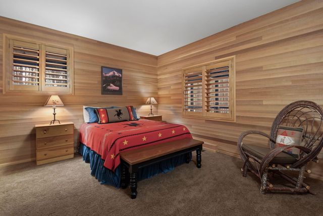 70335 Sword Fern GM249, Black Butte Ranch, OR 97759