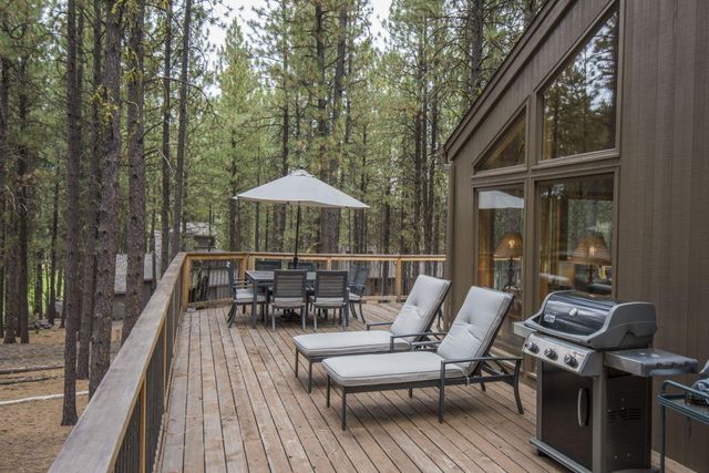 70335 Sword Fern GM249, Black Butte Ranch, OR 97759