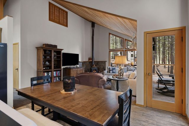 70335 Sword Fern GM249, Black Butte Ranch, OR 97759
