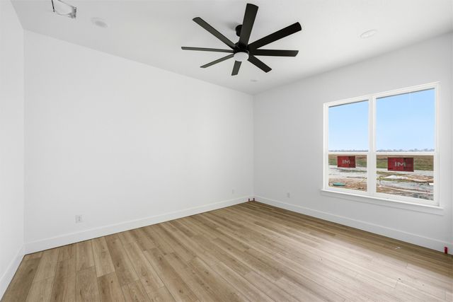 496 Willow Moon Ranch Road, Crawford, TX 76638