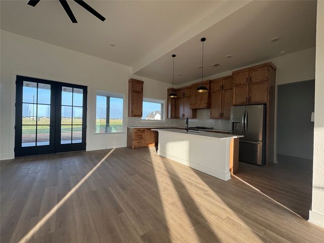 496 Willow Moon Ranch Road, Crawford, TX 76638