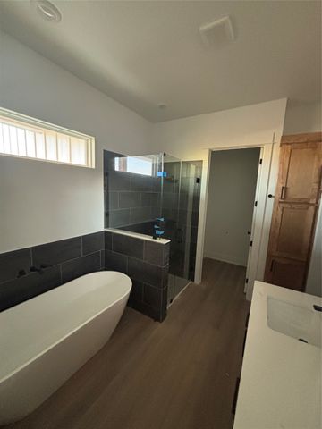 496 Willow Moon Ranch Road, Crawford, TX 76638