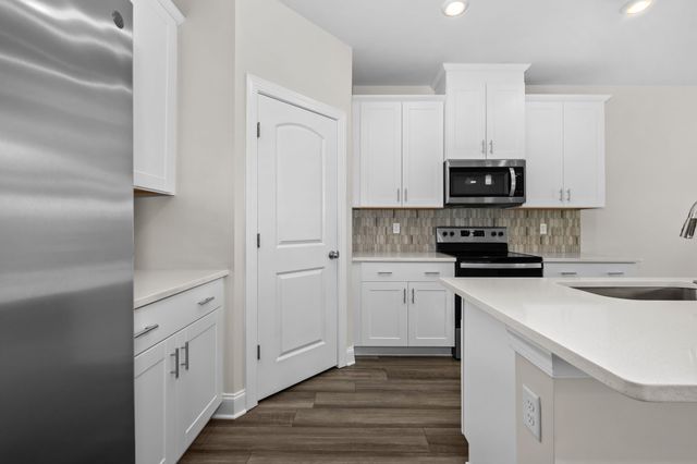 3707 Mathewson Way, Murfreesboro, TN 37128