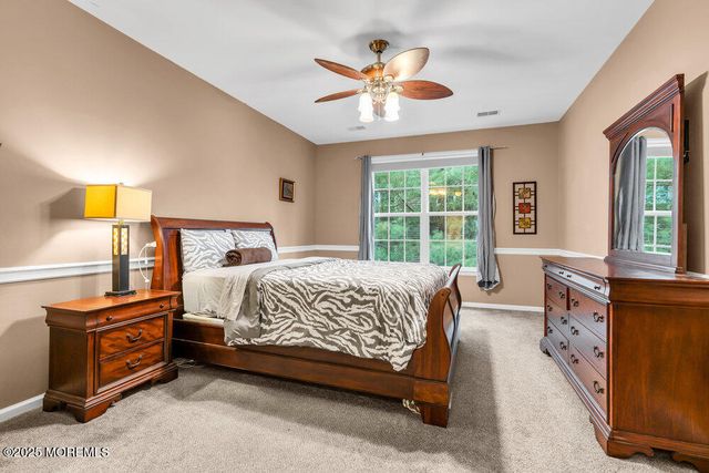 654 Saint Andrews Place, Manalapan, NJ 07726