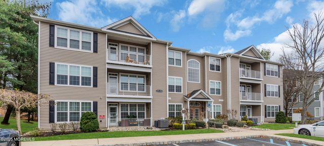 654 Saint Andrews Place, Manalapan, NJ 07726