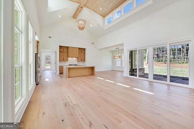 273 Hickory Hills Drive, Jefferson, GA 30549